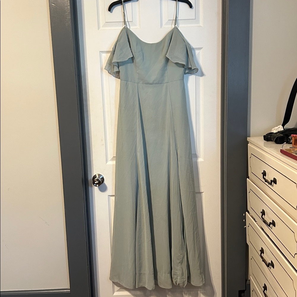 Green Azazie Off-Shoulder Flutter Sleeve Bridesmaid/Formal Dress
